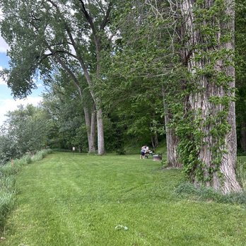 Lakehurst Riverside Campground - Campgrounds Near Me - Maquoketa, Iowa