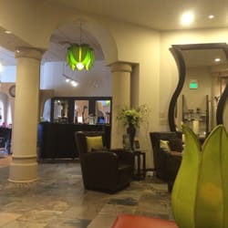 Vida Salon & Spa - Very nice inside.