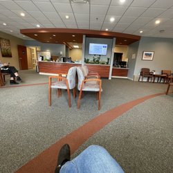 Alan Burke: Facial Plastics & Reconstructive Surgery - Waiting room