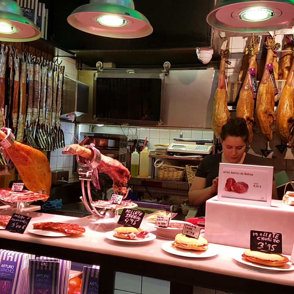 Mercado de San Ildefonso - Farmers Market Near Me - Madrid, M Mercado de San Ildefonso - Farmers Market Near Me - Madrid, M