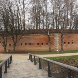 Glacis Park
