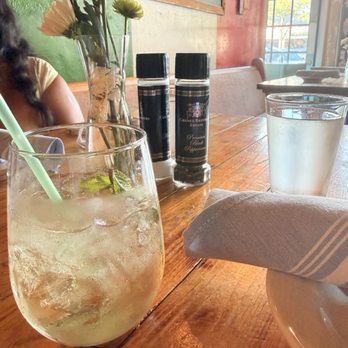 Oggi Italian - Hugo spritz - Italian Near Me - Tampa, Florida Oggi Italian - Hugo spritz - Italian Near Me - Tampa, Florida