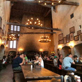 Leaky Cauldron™ - dining room - British Near Me - Orlando, Florida Leaky Cauldron™ - dining room - British Near Me - Orlando, Florida