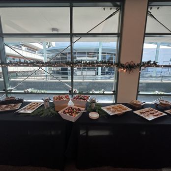 Cynthia Brooks Catering - Caterers Near Me - Pasadena, California