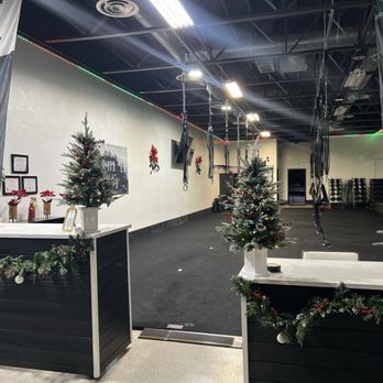 Bungee Fitness Studio - Cardio Classes Near Me - Pasadena, California