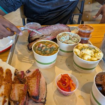 Stateline Road Smokehouse - Brisket sandwich, beef, Dino, rib, collard greens, and beans, potato salad, mac & cheese, ends - Barbeque Near Me - Napa, California Stateline Road Smokehouse - Brisket sandwich, beef, Dino, rib, collard greens, and beans, potato salad, mac & cheese, ends - Barbeque Near Me - Napa, California