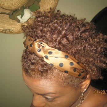 Van Cleef Hair Studio - 1/26/12  Not quite a year later, THIS is the color I wanted and I did it myself.  No more salons! And look ma, no relaxer. - Hair Salons Near Me - Chicago, Illinois