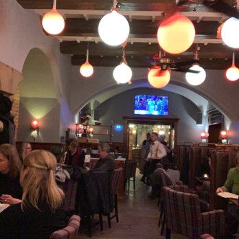 The Royal Dolores - Main bar - Pubs Near Me - Munich, BY