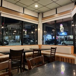 Kaju Tofu House - Interior