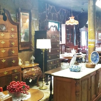 Stockade Antiques - Antiques Near Me - Pickens, South Carolina Stockade Antiques - Antiques Near Me - Pickens, South Carolina