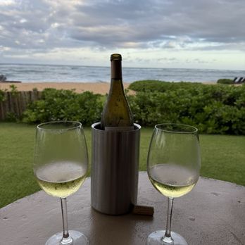 Oasis on the Beach - Great wine! - Hawaiian Near Me - Kapaa, Hawaii Oasis on the Beach - Great wine! - Hawaiian Near Me - Kapaa, Hawaii
