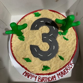 Sweet Somethings - Cake directly from the bakery. - Bakeries Near Me - Wilmington, Delaware Sweet Somethings - Cake directly from the bakery. - Bakeries Near Me - Wilmington, Delaware