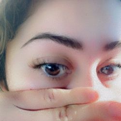 Devi's Threading & Beauty - Eyebrow service