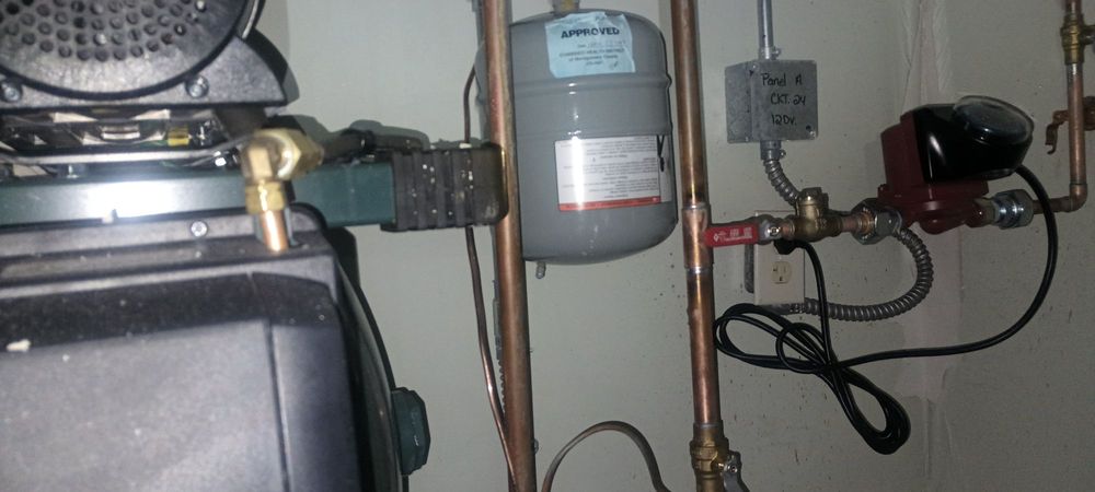 Slide of Dayton Strong Construction