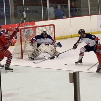 Ice Sheet - Excellent venue for some quality Tier-II hockey--this was the 2019 Thorne Cup semifinal. - Skating Rinks Near Me - Ogden, Utah