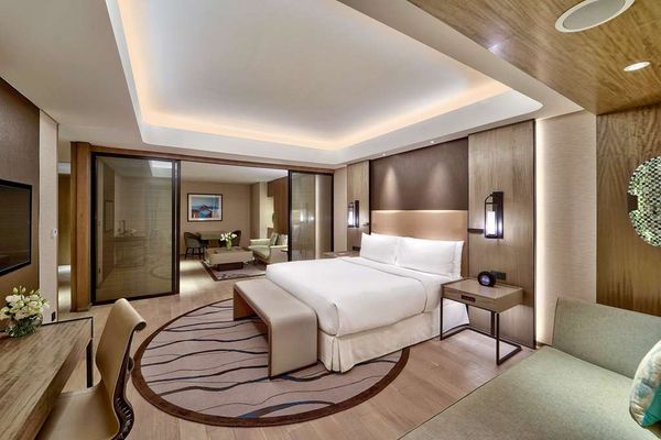 Conrad Manila by null