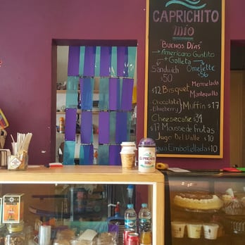 Caprichito Mio - Counter - Desserts Near Me - México, D.F., DIF