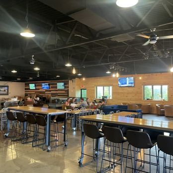 Charlie’s Place - Inside - Cocktail Bars Near Me - Fort Wayne, Indiana