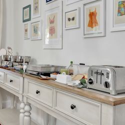 The Hibiscus House of Fort Myers - Buffet hot side, with a variety to choose from- under new ownership as of August 2023