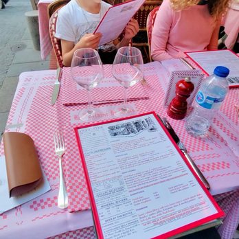 La Fontaine de Mars - French Near Me - Paris, 75 La Fontaine de Mars - French Near Me - Paris, 75