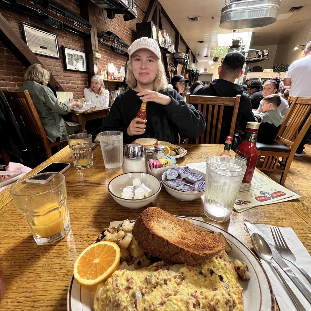 Omelette Express - The #1 omelette. - Breakfast & Brunch Near Me - Santa Rosa, California Omelette Express - The #1 omelette. - Breakfast & Brunch Near Me - Santa Rosa, California