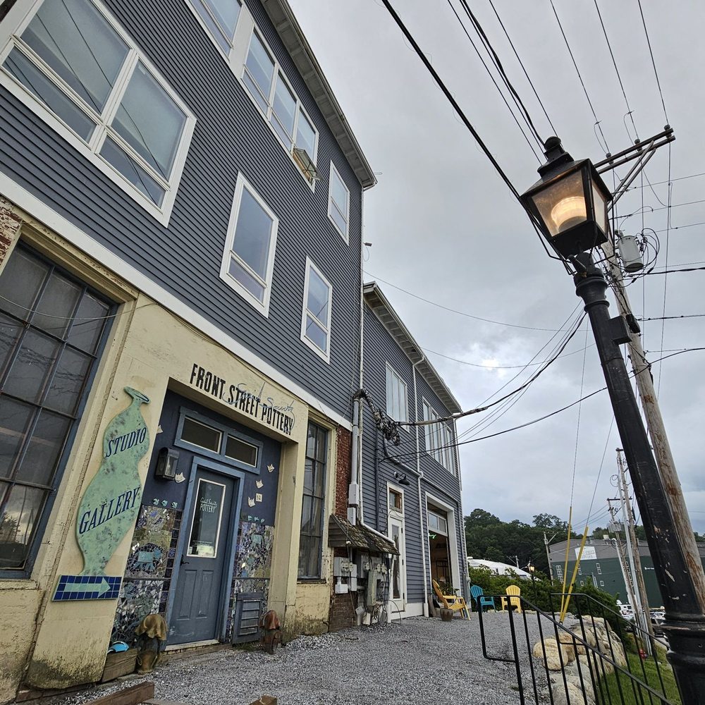 Front Street Pottery - Storefront - Art Classes Near Me - Belfast, Maine Front Street Pottery - Storefront - Art Classes Near Me - Belfast, Maine