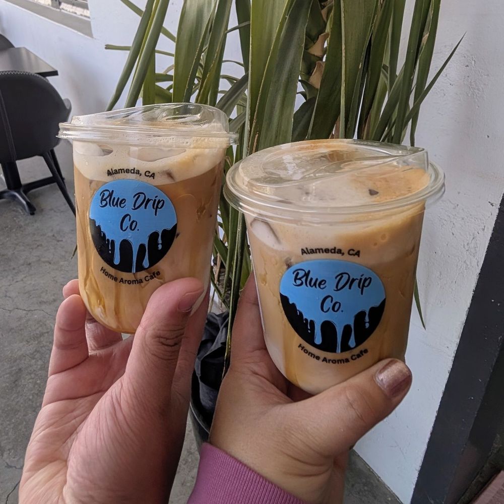 Iced whipped honey latte. So good! Iced whipped honey latte. So good!