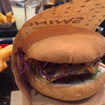 Swing Kitchen - Vegan cheeseburger - Vegan Near Me - Vienna, 9