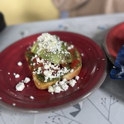 Buzzy's Breakfast Downtown - Avocado Toast