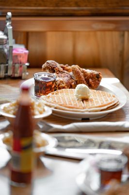 Roscoe's Chicken and Waffles by null