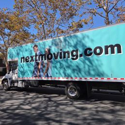 Moving truck