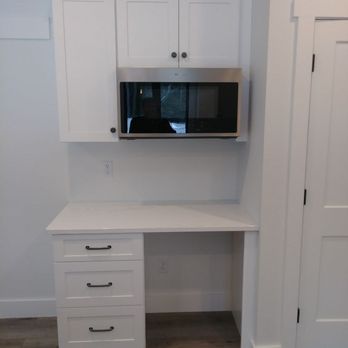 Countertop Solvers - Waiting on an undercounter beverage center to complete the entertaining space designed for snacks and drinks. - Countertop Installation Near Me - Edinboro, Pennsylvania