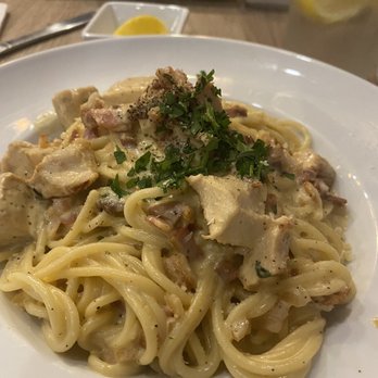 Pizzarello - Spaghetti Carbonara with chicken! - Pizza Near Me - Miami, Florida Pizzarello - Spaghetti Carbonara with chicken! - Pizza Near Me - Miami, Florida