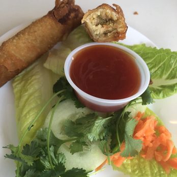 PhoMi2Go - Veggie egg rolls - Vietnamese Near Me - North Miami Beach, Florida PhoMi2Go - Veggie egg rolls - Vietnamese Near Me - North Miami Beach, Florida