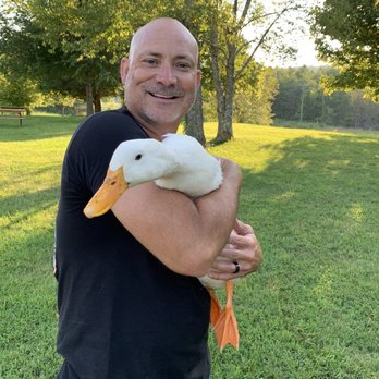 Hunt's Lodge - Considered duck-napping this guy! - Campgrounds Near Me - Tellico Plains, Tennessee