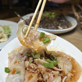 Original Cuisine - Dumplings With Chili Sauce (10Pcs) (10Pcs) - Szechuan Near Me - Mesa, Arizona