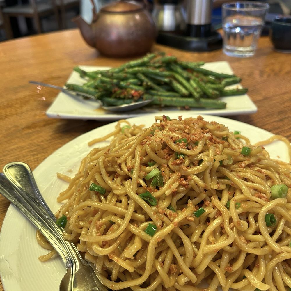 Osmanthus Dim Sum Lounge - Garlic Noodles - Cocktail Bars Near Me - San Francisco, California Osmanthus Dim Sum Lounge - Garlic Noodles - Cocktail Bars Near Me - San Francisco, California