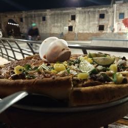 Pizza del Perro Negro - Combined Gringa and Gitana pizza