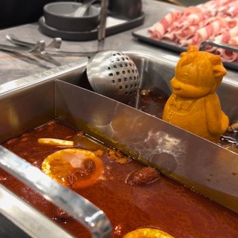 Liuyishou Hotpot - Chinese Near Me - Plano, Texas