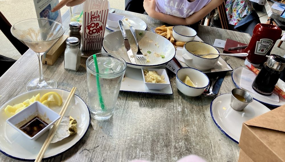 Legal Sea Foods - Lynnfield