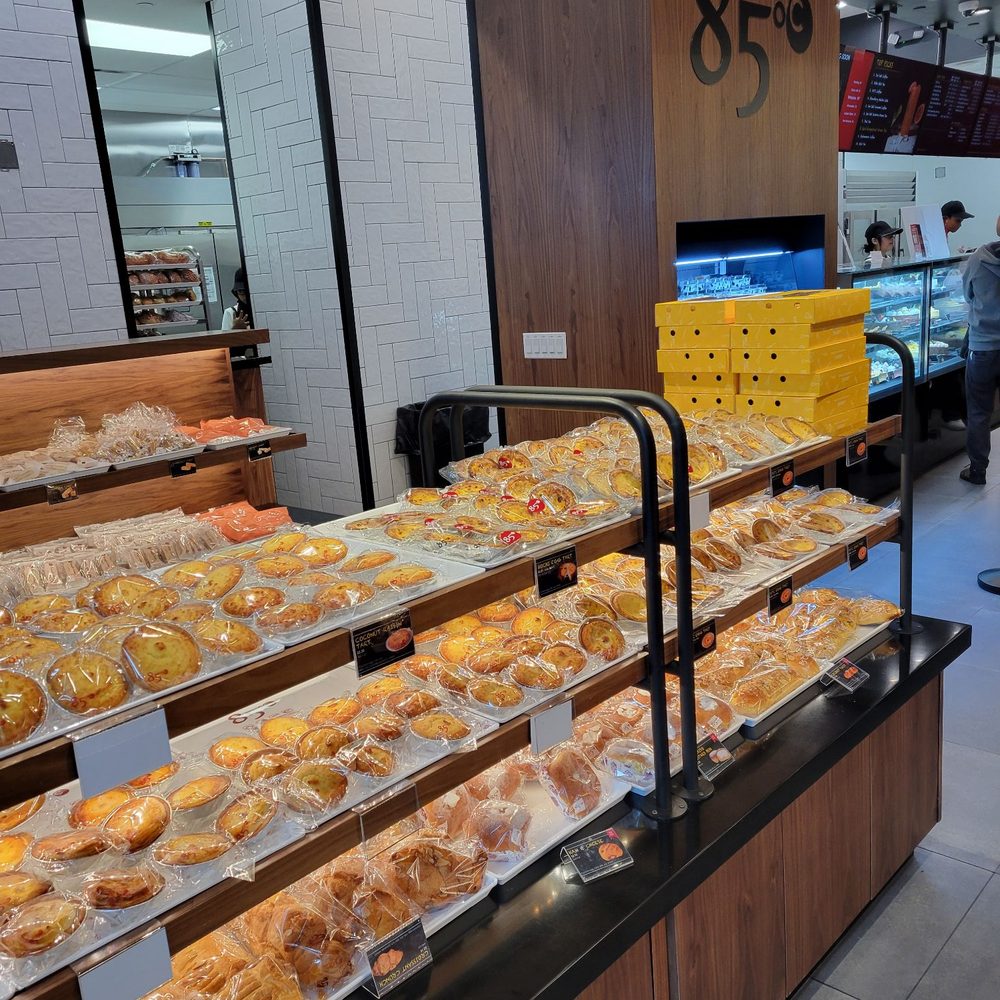 85°C Bakery Cafe-Flushing - The middle section with tarts and sweet stuff - Bakeries Near Me - Flushing, New York