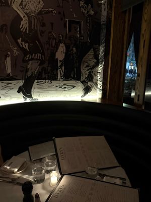 Lucky's Soho by null