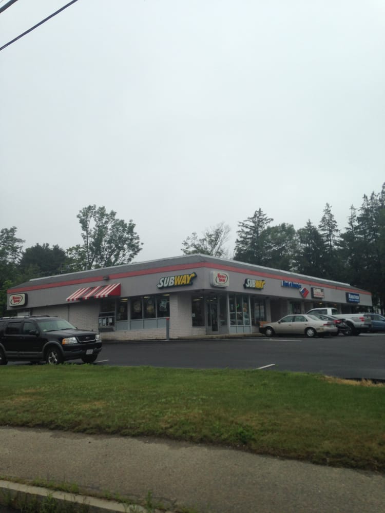 HONEY DEW DONUTS Updated August 2024 2 Belmont St, South Easton, Massachusetts Donuts
