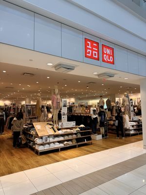 Menlo Park Mall by null