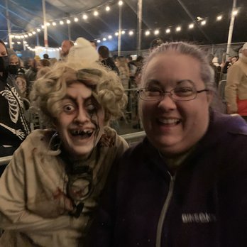 Eloise Asylum - My friend and her new pal "Jeanette." - Haunted Houses Near Me - Westland, Michigan