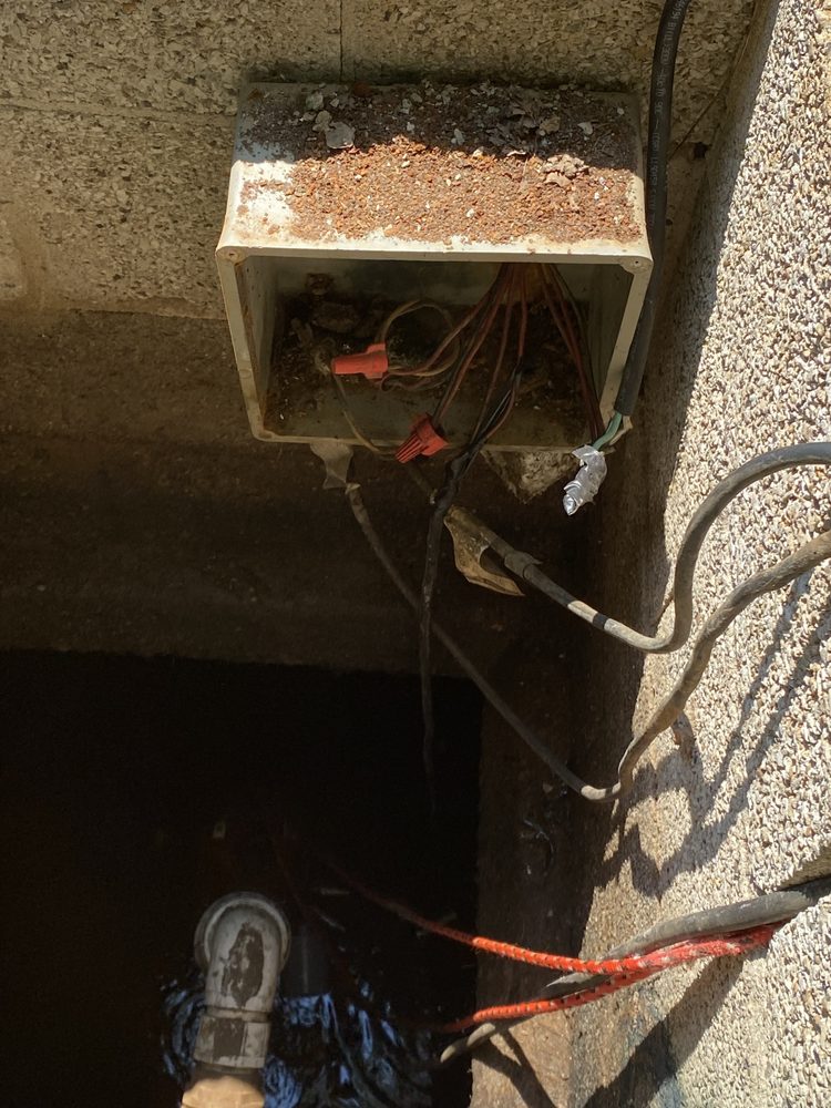 Slide of Gary’s Plumbing