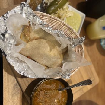 Vecindad de Seattle - Tacos de Canasta - Mexican Near Me - Tacoma, Washington Vecindad de Seattle - Tacos de Canasta - Mexican Near Me - Tacoma, Washington
