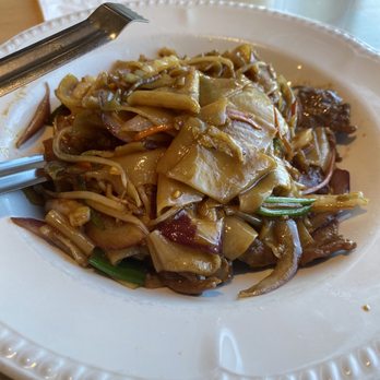 Mama Chang - Chinese Near Me - Fairfax, Virginia Mama Chang - Chinese Near Me - Fairfax, Virginia
