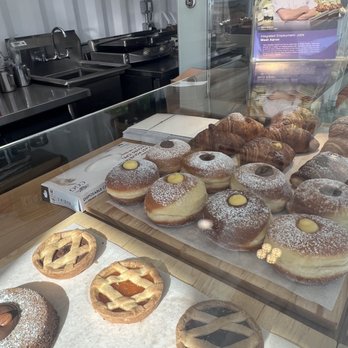 Rosetta Bakery - Bakeries Near Me - Miami, Florida
