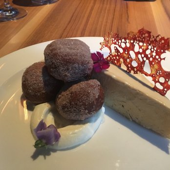 Monarch Restaurant - Steakhouses Near Me - Omaha, Nebraska